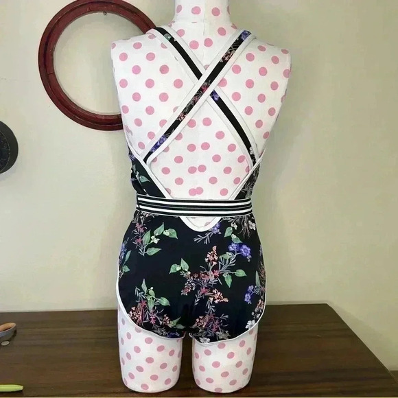 Athleta Printed Floral Gold Coast One Piece Belted Swimsuit - Picture 2 of 6